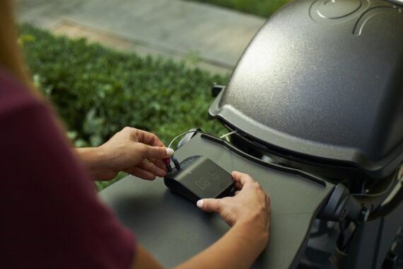 Sommer 2020 Smart Grilling Hub 3202 57010079