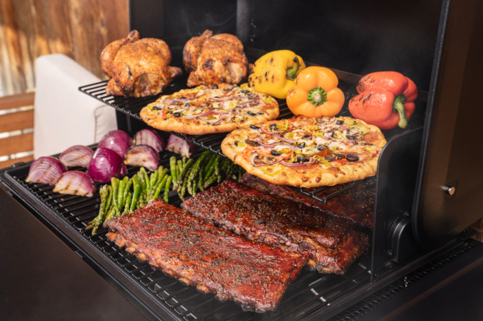 Traeger Woodridge - Image 4
